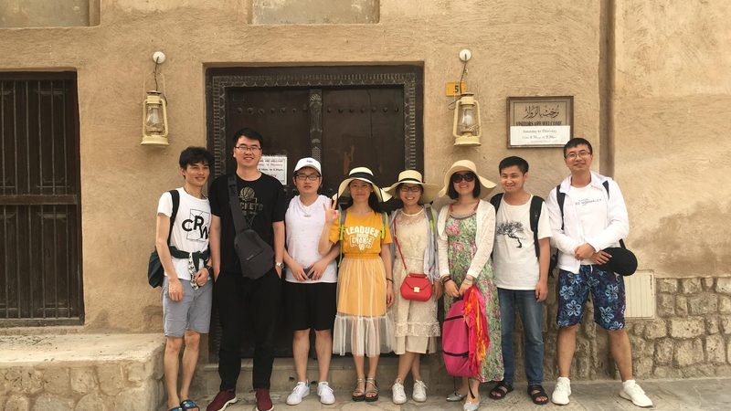 行业顶尖人才寻访：如何精准定位与高效对比**